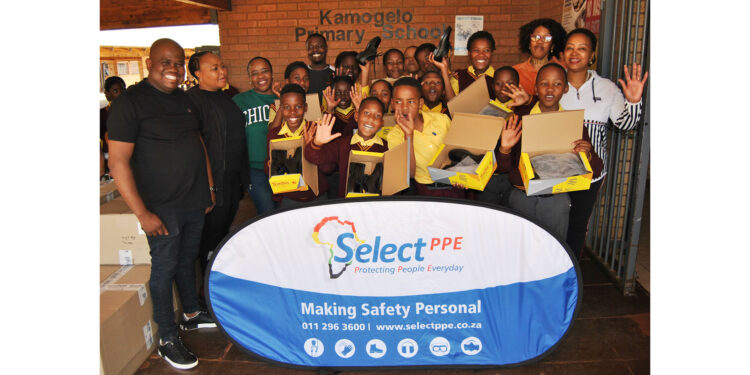 Sammy Magalefa donates 500 school shoes