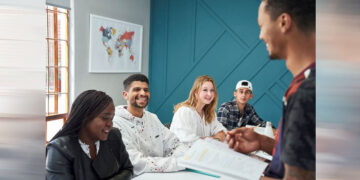 Take the Gap – An opportunity for Graduates to Teach and Travel