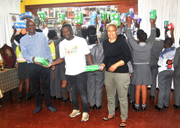 Keketso donates Sanitary towels to learners