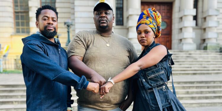 AfroSoul and Zakwe Release “Madoda Hlanganani”