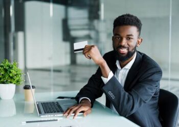 Building financial reputation from your first pay