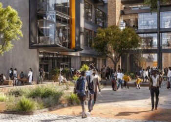 NSFAS to refund former beneficiaries who overpaid student loans