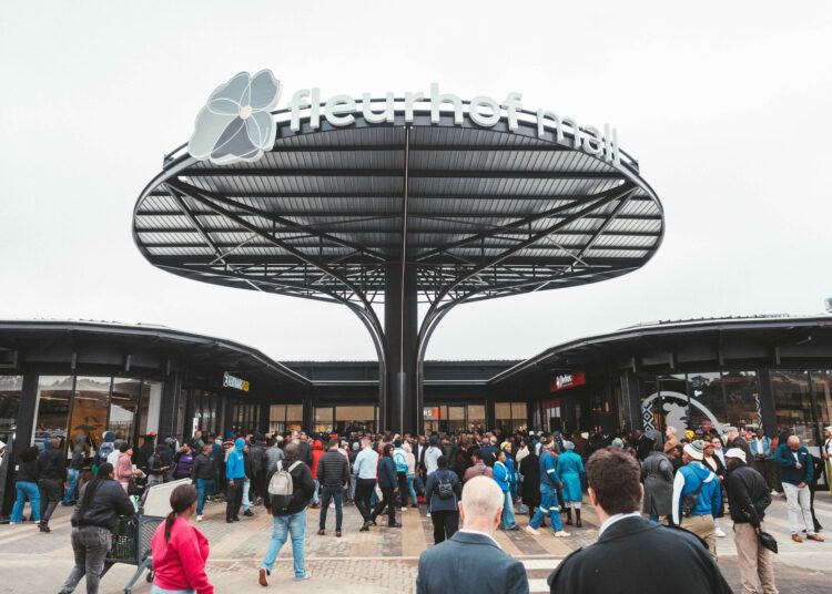 Fleurhof Mall opens